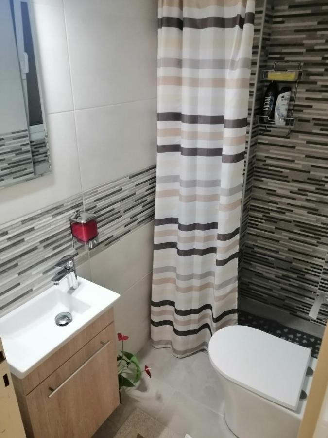 Alexandras Metro Studio&200Mbps Афины Экстерьер фото